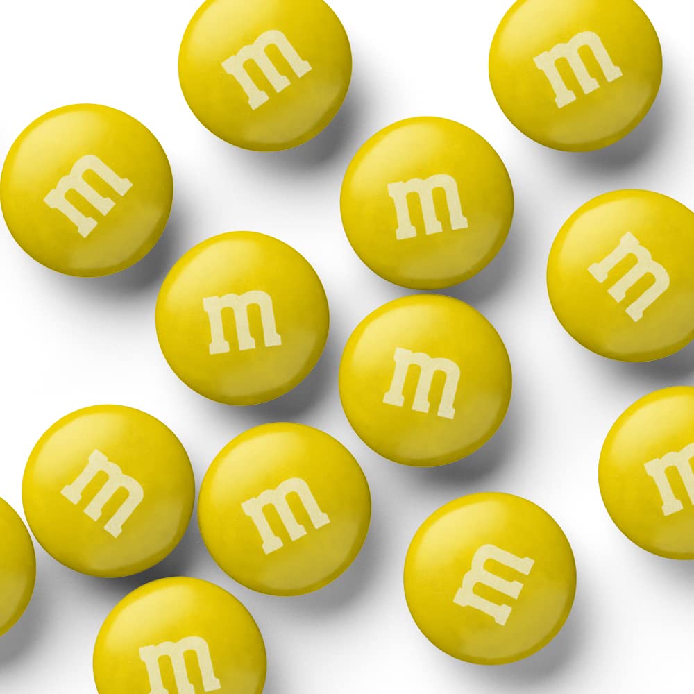 Yellow M&M'S Milk Chocolate Candies 2lbs of Bulk M&M'S Yellow