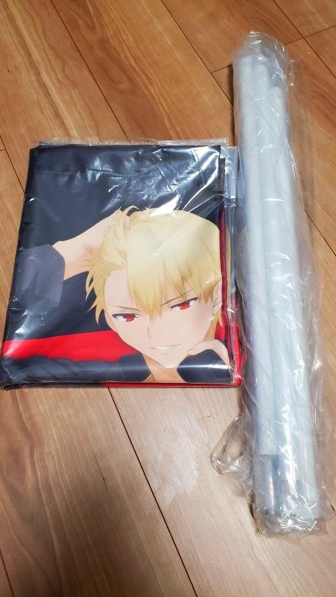 ギルガメッシュ  ビッグタペストリー Amazon.co.jp: ☆ 当選 ギルガメッシュ特大タペストリーaxe×fate