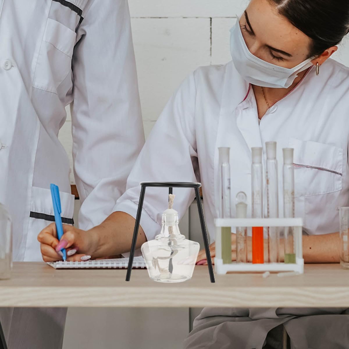 NUOBESTY Laborlampenhalterung 2 Stück aus Eisen und Einfacher Bedienung mit Hoher Temperaturbeständigkeit Schwarzes Heizstativ für Chemische Experimente und Labore