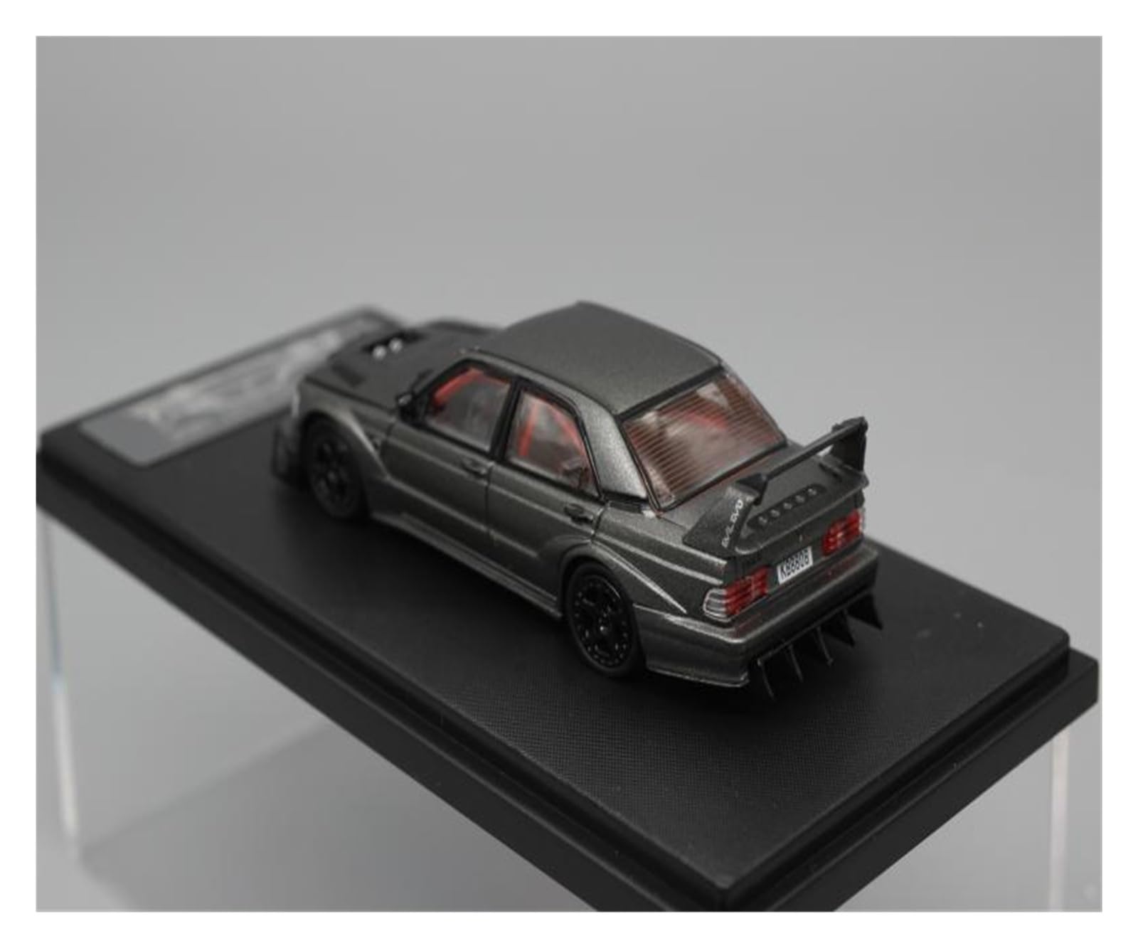 メルセデス AMG W201 190E 1/64スケール Buy Mercedes W201 190E 2.3 AMG black diecast model car OT754