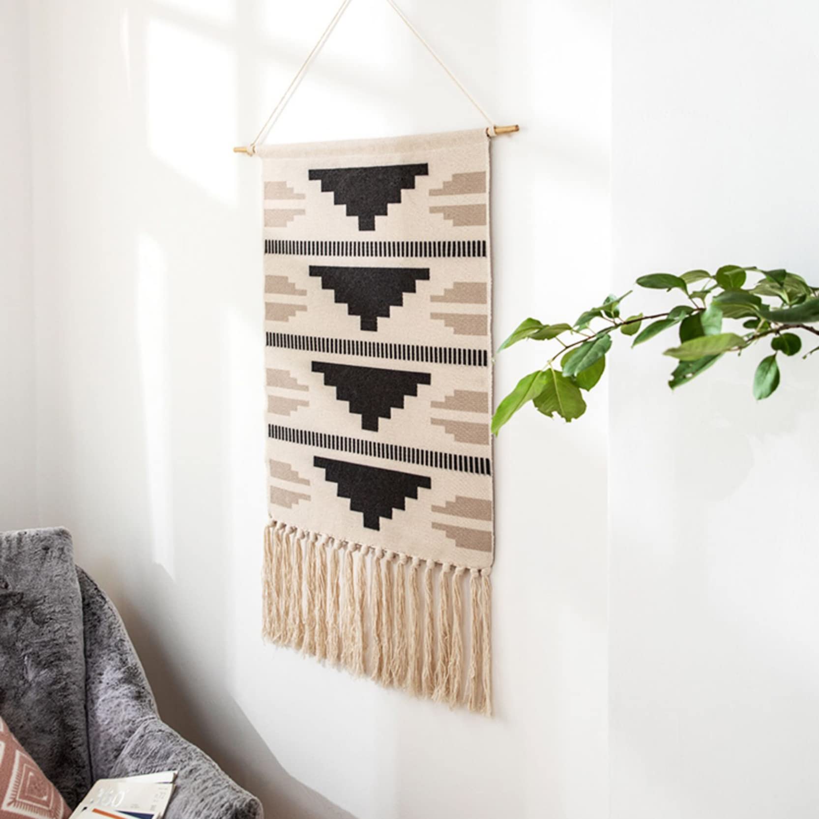 Amazon.com: ThAyLa Handmade Tassel Wall Tapestry, Wall Hanging