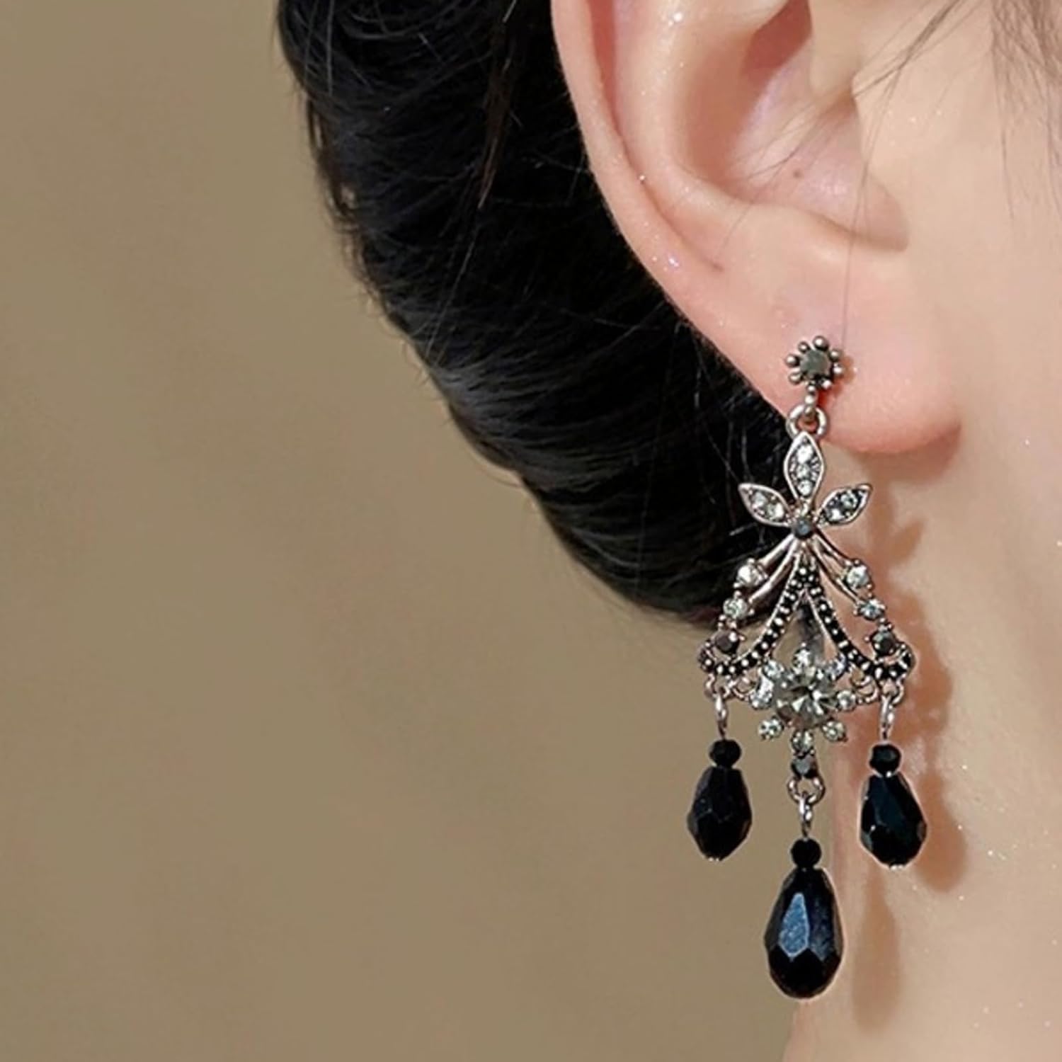 Vintage Chandelier Dangle Earrings for Women Gothic Black Halloween Earrings Goth Chandelier Drop Earrings Trendy Elegant Jewelry Accessories - Image 5