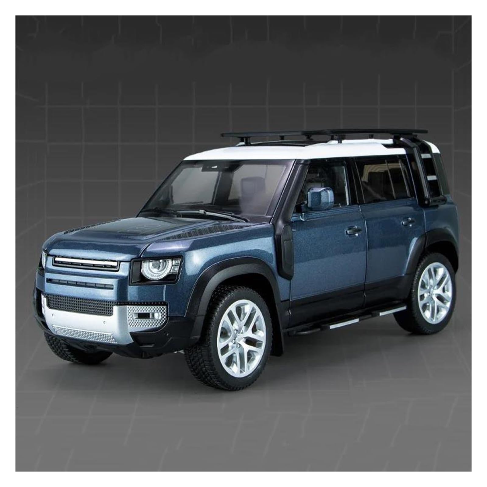 Die Cast Collectible Car Model 1:18 For Land Rover For Defender Car Alloy Model Diecasts Vehicles