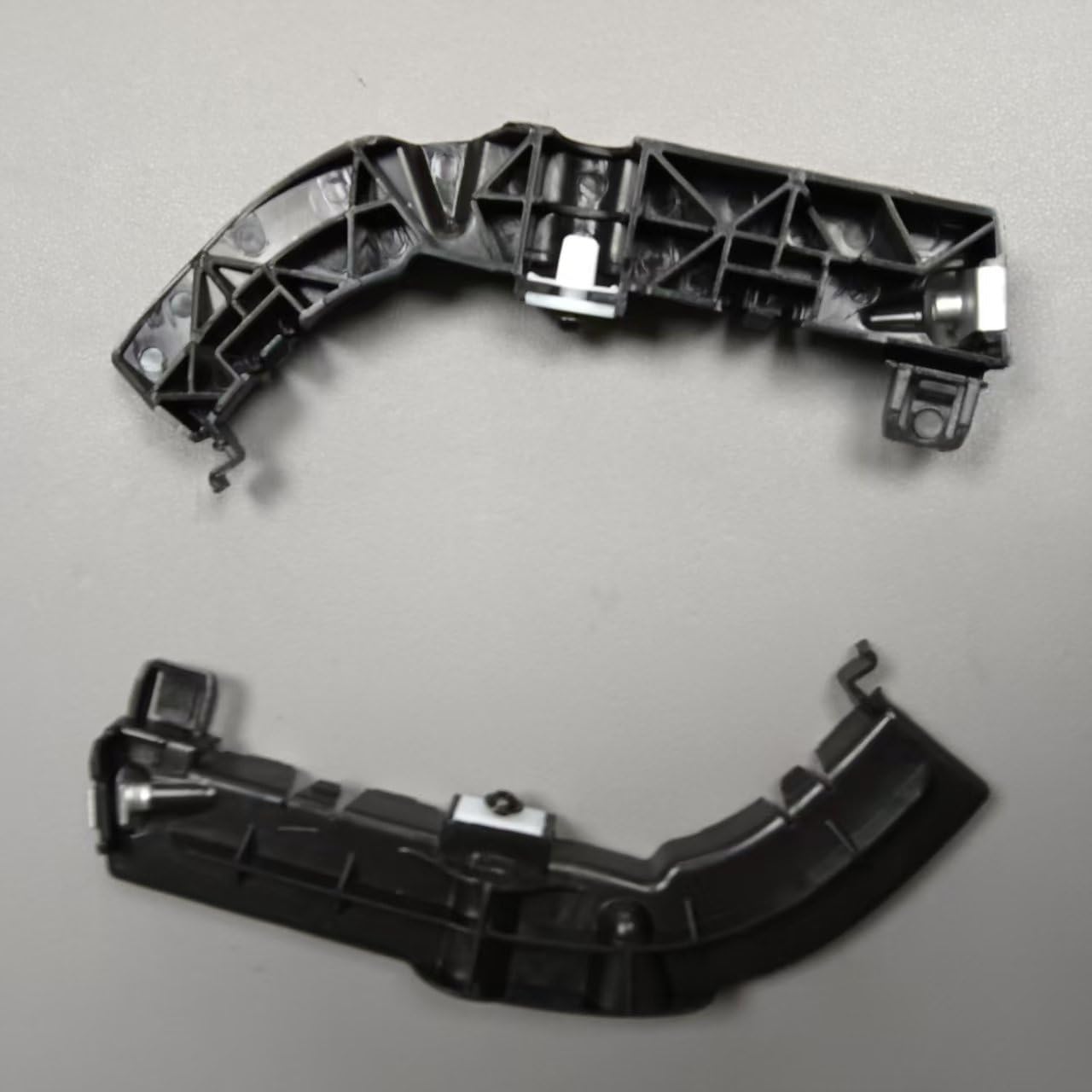 Front Bumper Bracket (One Pair) 68024342AD 68024343AD