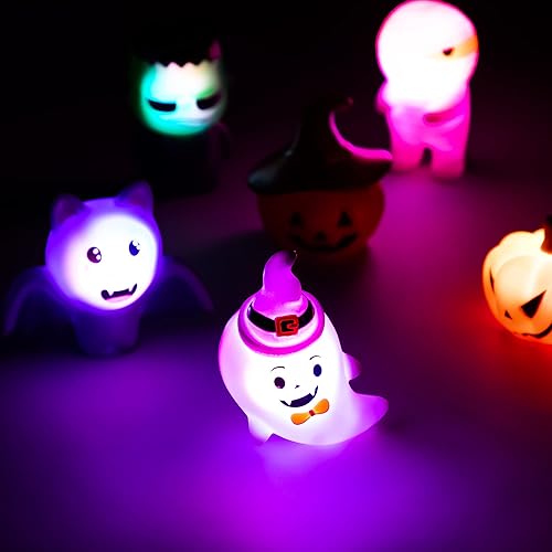 Miniatura 7 de JOYIN 6 juguetes de baño iluminados para Halloween, juguetes temáticos de Halloween, luz LED intermitente, juguetes flotantes para tina de bebé,