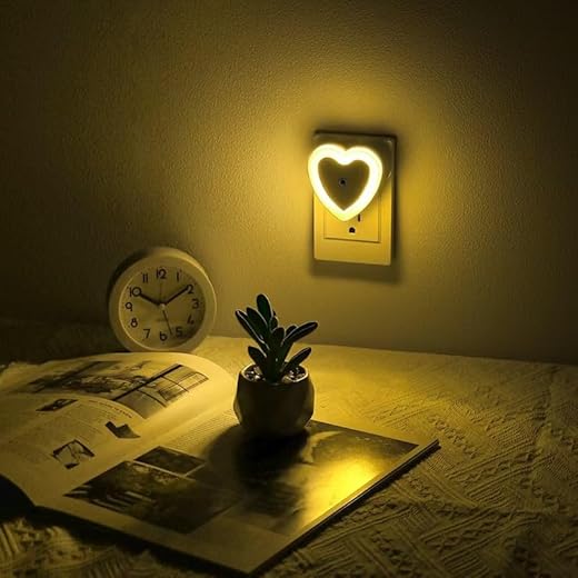 Night Lights Plug into Wall - Cute Heart LED Nightlight Plug in Lamp, Smart Dusk to Dawn Sensor Auto-On/Off Lighting for Home Living Room Bedroom Bathroom Hallway Kitchen, Yellow