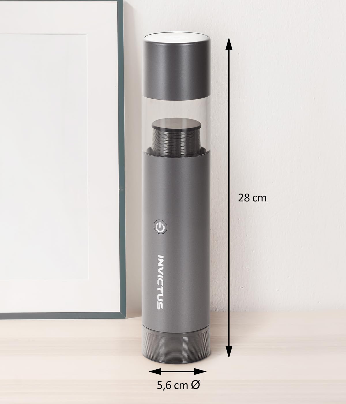 Genius Invictus One Table A06883 - Juego de 7 miniaspiradoras con batería 2 en 1 para Coche, Mesa y PC, Bomba de Aire, Tiempo de Funcionamiento hasta 20 min, Filtro HEPA de Carga rápida