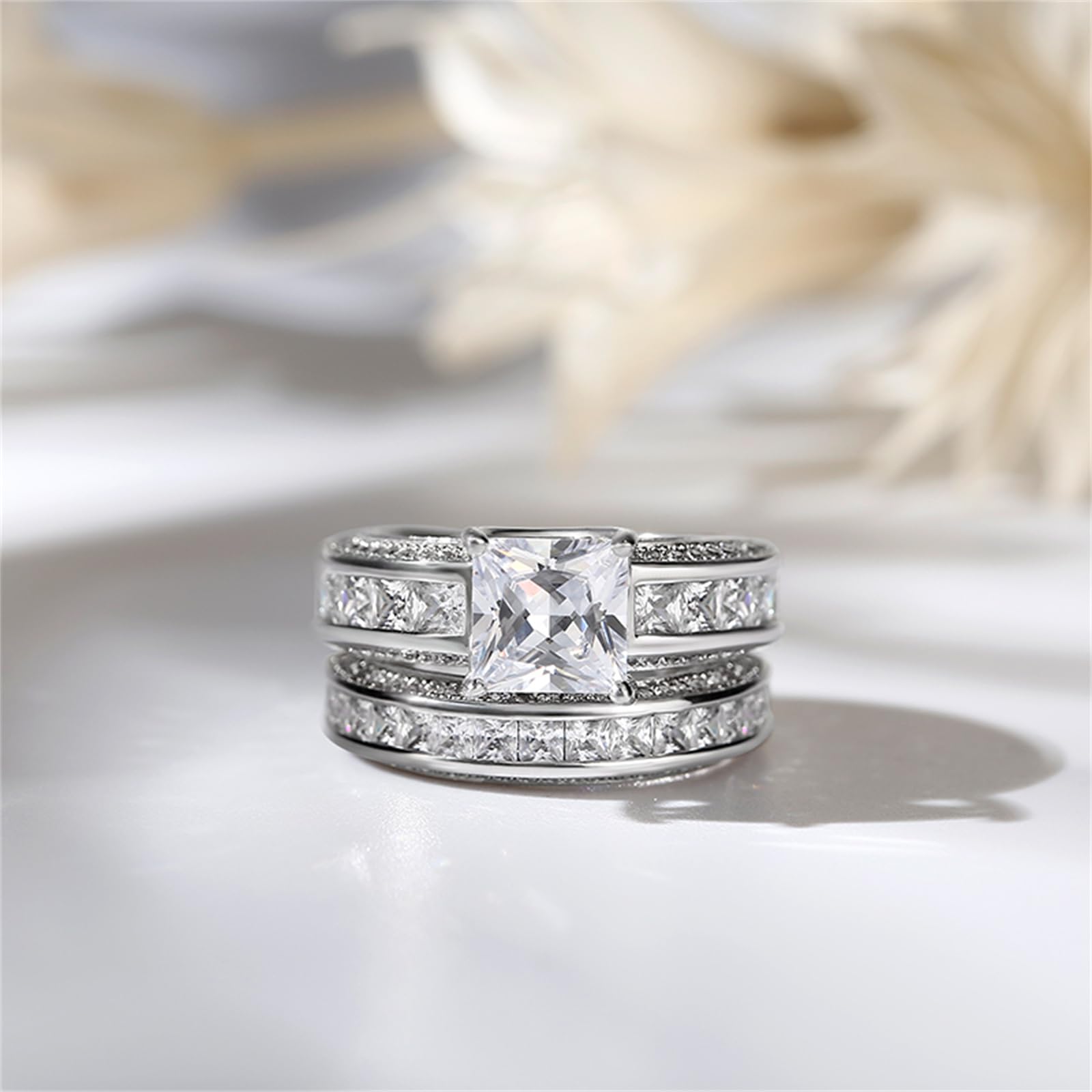 Jeulia Damen Sterling Silber Ringe Set Prinzess-Schliff 4-Prong Diamant Ringe Set Schmuck für Braut Hochzeit Band Verlobungsring Trauring Ehering