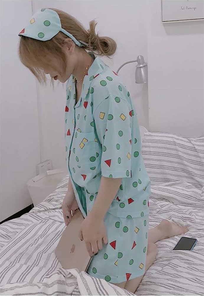 パジャマ(クレソン) Amazon | [CUSDECOR] クレヨンしんちゃん パジャマ短袖 部屋着