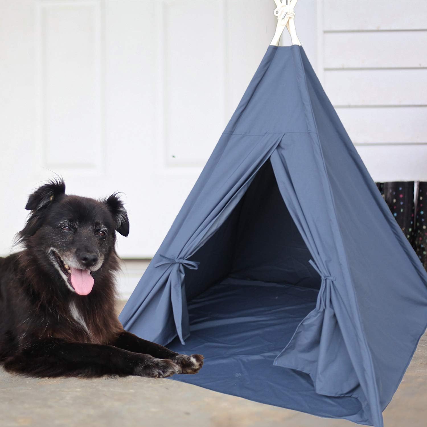 Dog Teepee Medium for Dogs, 36inch Portable Pet Tent & Dog Houses Indoor, Medium Pet Teepee with Blackboard & Fxators for Pet Dog Cat