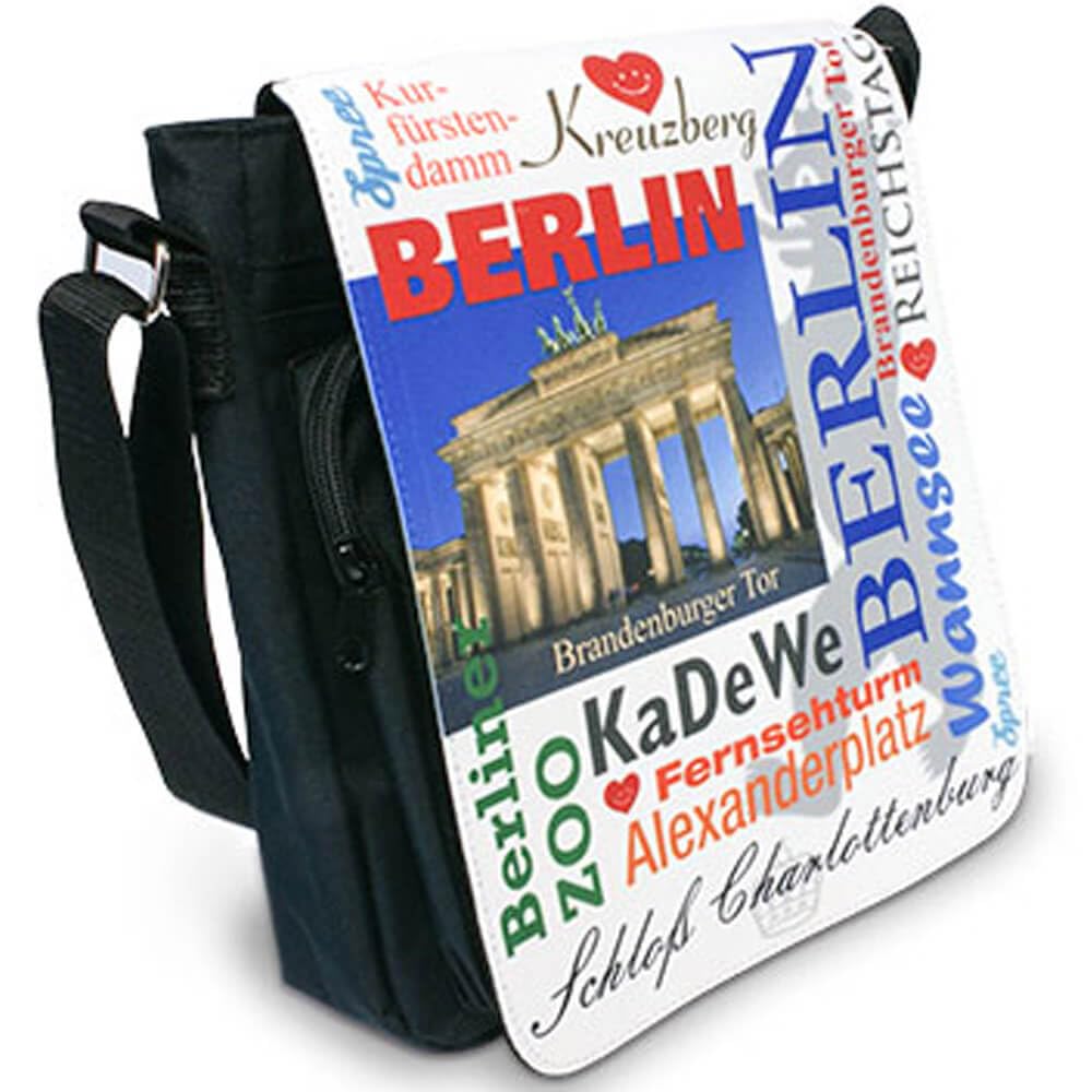Schwarze Umhängetasche mit Foto zum Selbstgestalten - Fotodruck auf der Vorderklappe Einer schwarzen Textiltasche zum Selbstgestalten