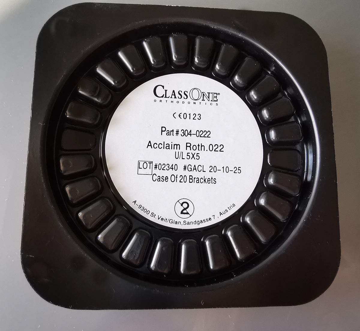 Attacchi In Ceramica Con Slot In Metallo Roth .022" Kit Completo Ga Su Canini Slot 022