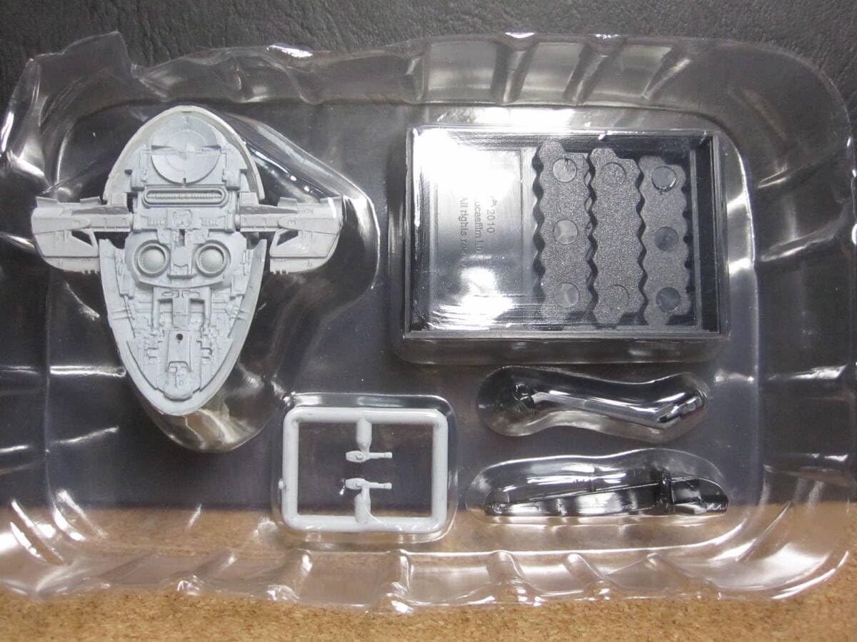 Amazon.co.jp: ☆スレーブ1(ボバ・フェットver.)＆(ジャンゴ・フェット