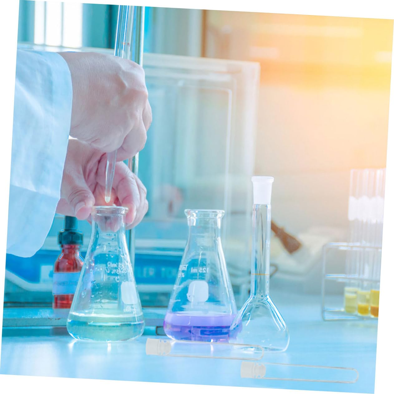 SOLUSTRE 100 Small Test Tubes Plastic Lids 7ml Boys and Kits for Birthday Parties Beads Candy Storage