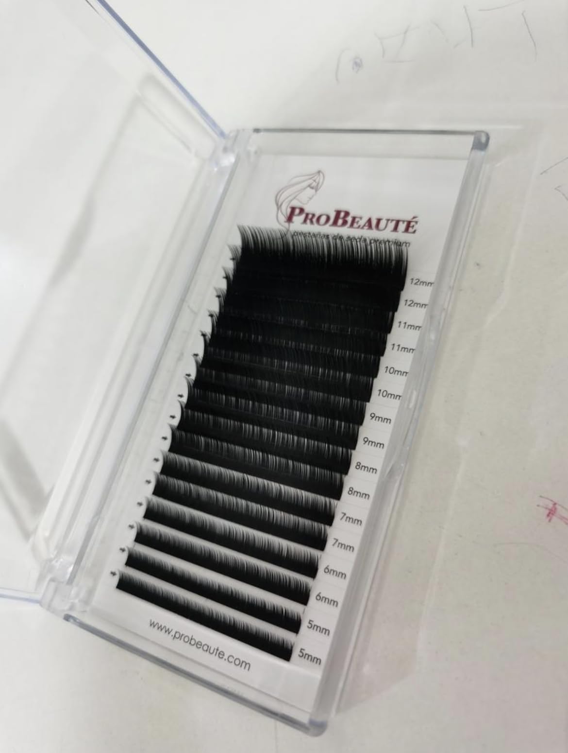 Extensiones de pestañas L. Largo 10-12 Pestañas postizas. Extensiones para la clasica, volumen 2D, 3D, 4D, efecto mojado. Pestañas Naturales. Pelo a pelo. Pestañas suaves, esponjosas. (L/0.07/11mm)