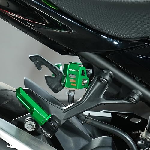 Miniatura 2 de Cubierta protectora para bomba de depósito de líquido de freno trasero para motocicleta compatible con Kawasaki Z900 2017-2023  Protectores de