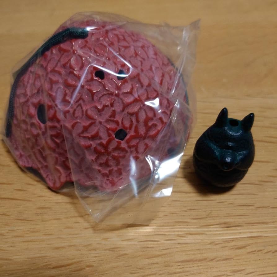 Amazon.co.jp: レア！ トトロ 南部鉄風鈴 : ホビー