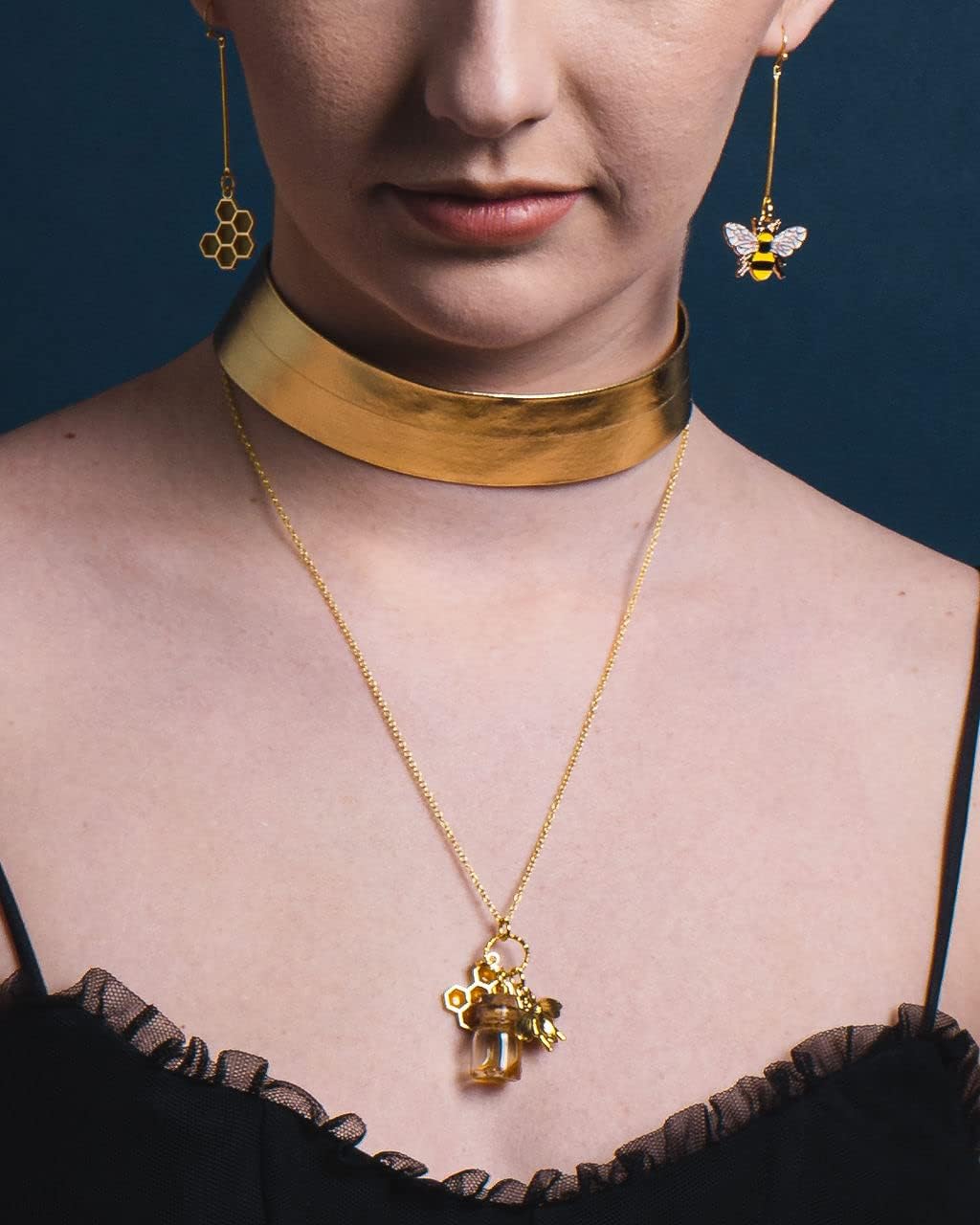 Organic Honey & Bee Necklaces Gifts for Women Teen Girls Mom, Dainty Gold Plated Jewelry Pendand Charms Birthday Anniversary Wedding Gift Valentines Mothers Day Best Mom Graduation (Real Honey)