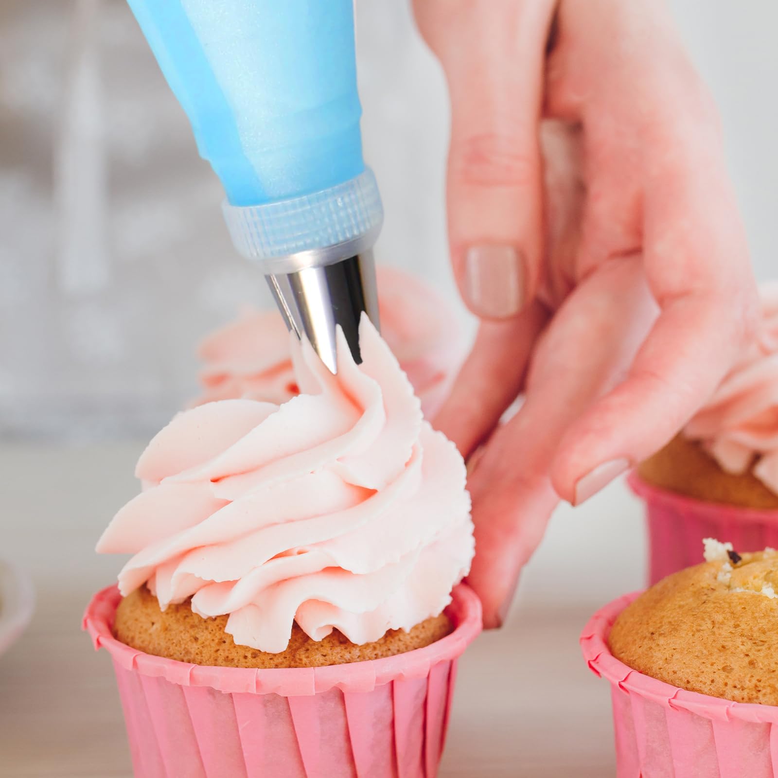 43Pcs Piping Bags with Nozzles Set, Piping Bag for Cake Decorating Kit with Icing Tips and Piping Bag, Blue Baking Tools for Cupcakes, Cookies, Pastries, DIY Desserts, Home Baking, Parties 1