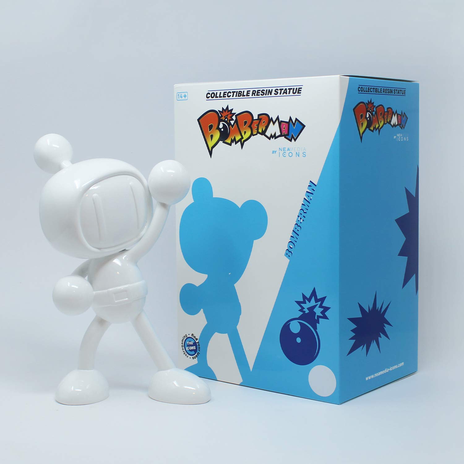 neamedia Bomberman sculpture Icons – Statue 9.8" (25cm) – Retro object with modern and decorative design - Retrogaming (WHITE)