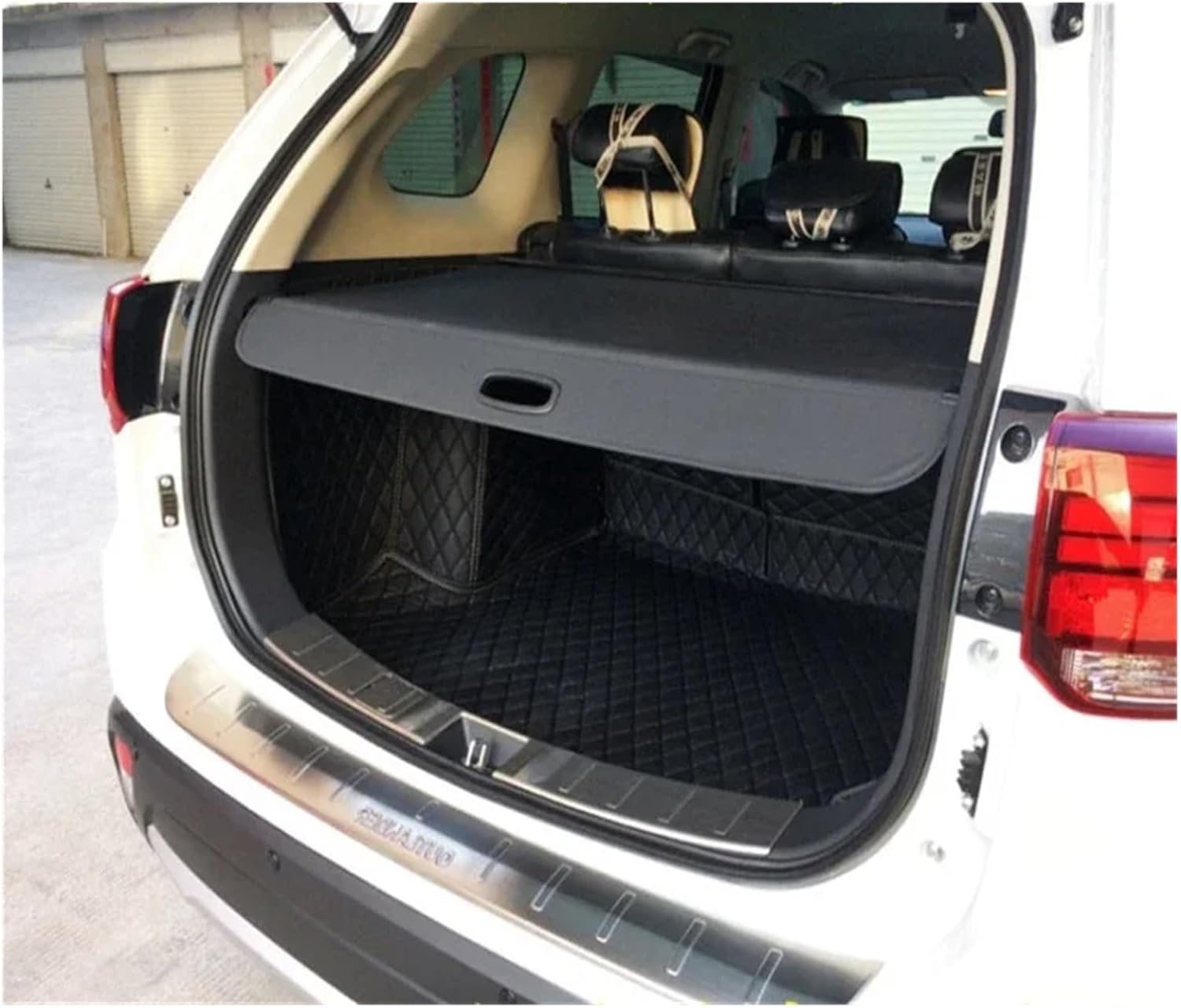 Rear Trunk Cargo Cover Compatible with Mitsubishi Outlander 2016-2021 Shield Shade Curtain Partition Board Privacy Security Accessories(Black)