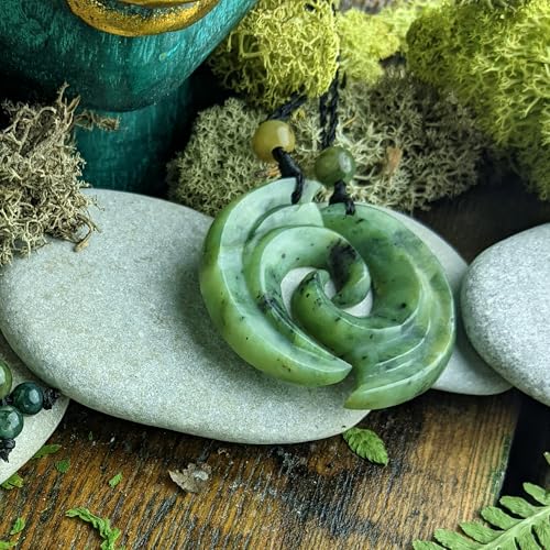 Nephrite Jade Interconnecting Double Koru Pendant Necklace Set for