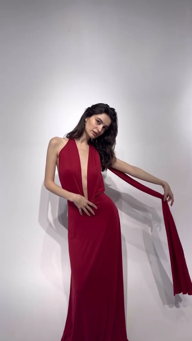 Long Multi-Way Dress Women's Convertible Dresses for Bridesmaids Infinity Dress  Twist Wrap Dress Women's One Shoulder Bridesmaid Dresses Chiffon Long  Formal Wedding Party Gown Burgundy : Amazon.co.uk: Fashion