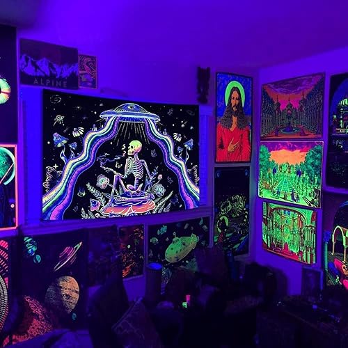 Miniatura 3 de Spenlife Trippy - Tapiz de calavera tapiz pequeño de luz negra tapiz para dormitorio tapiz estético para colgar en la pared para dormitorio 36 x 48