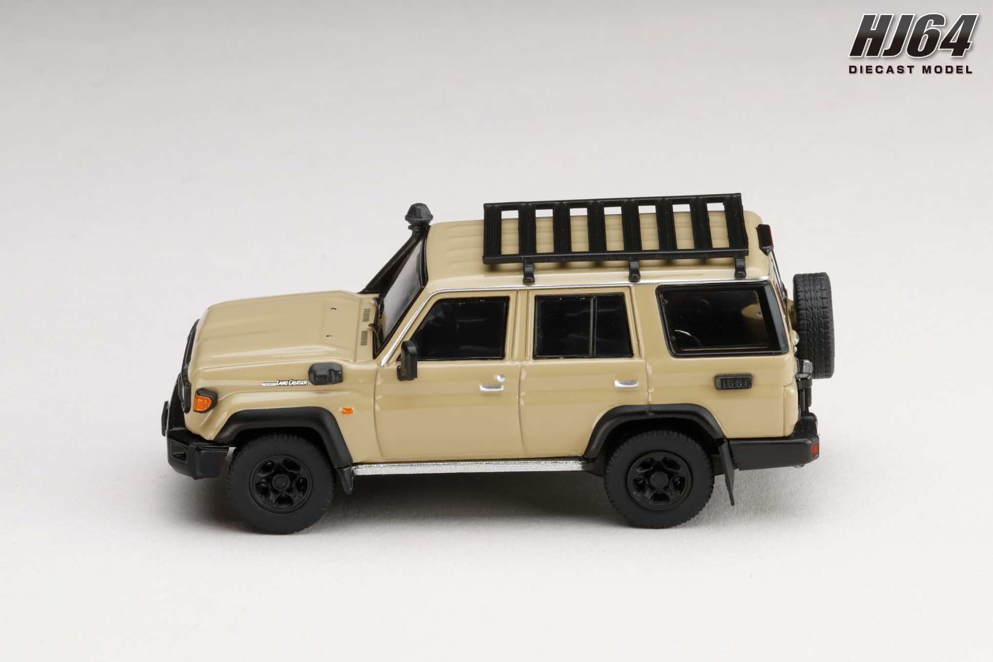 Amazon | 1/64 Toyota LANDCRUISER 70 (GDJ76W) 2023 カスタム