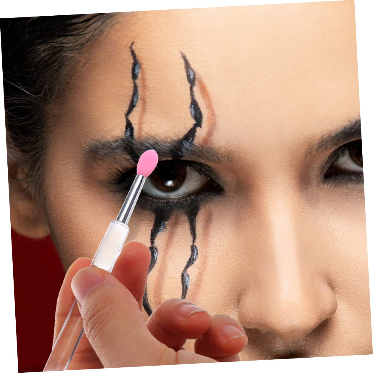 Healvian 6pcs Lidded Lip Reusable Lip Lip Gloss Applicators Silicone Lip Brush Set for Makeup Portable Easy to Use