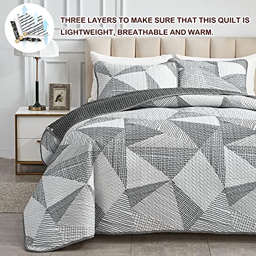 Joyreap 3 Pieces Quilt Set Full/Queen, Geometrical Triangle White Pattern, Smooth Soft Microfiber Quilt, Bedspread Bed Cover For All Season, 1 Quilt And 2 Pillow Shams- 90X90 Inches #TOP2