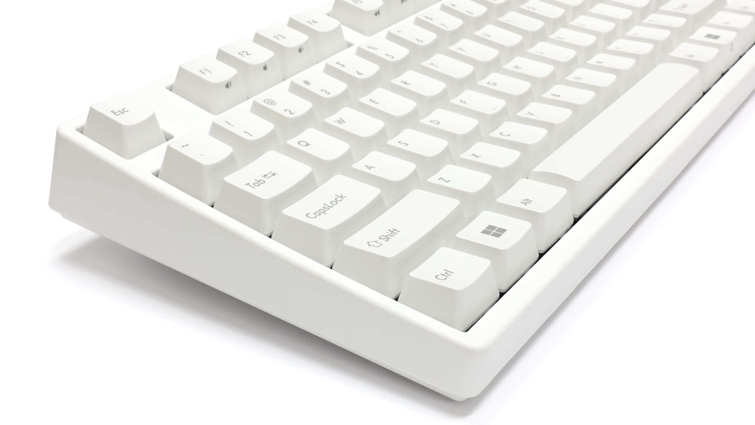 Amazon.co.jp: Majestouch 3 HAKUA CHERRY MX2A静音赤軸 フルサイズ