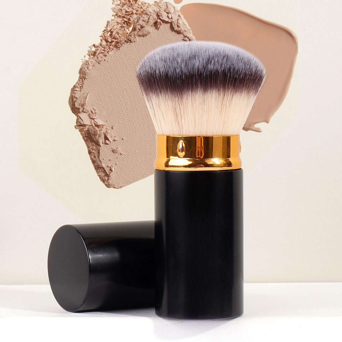 Retractable Foundation Makeup Brush, Professional Round Head, Powder and Blush Applicator, Black Gold