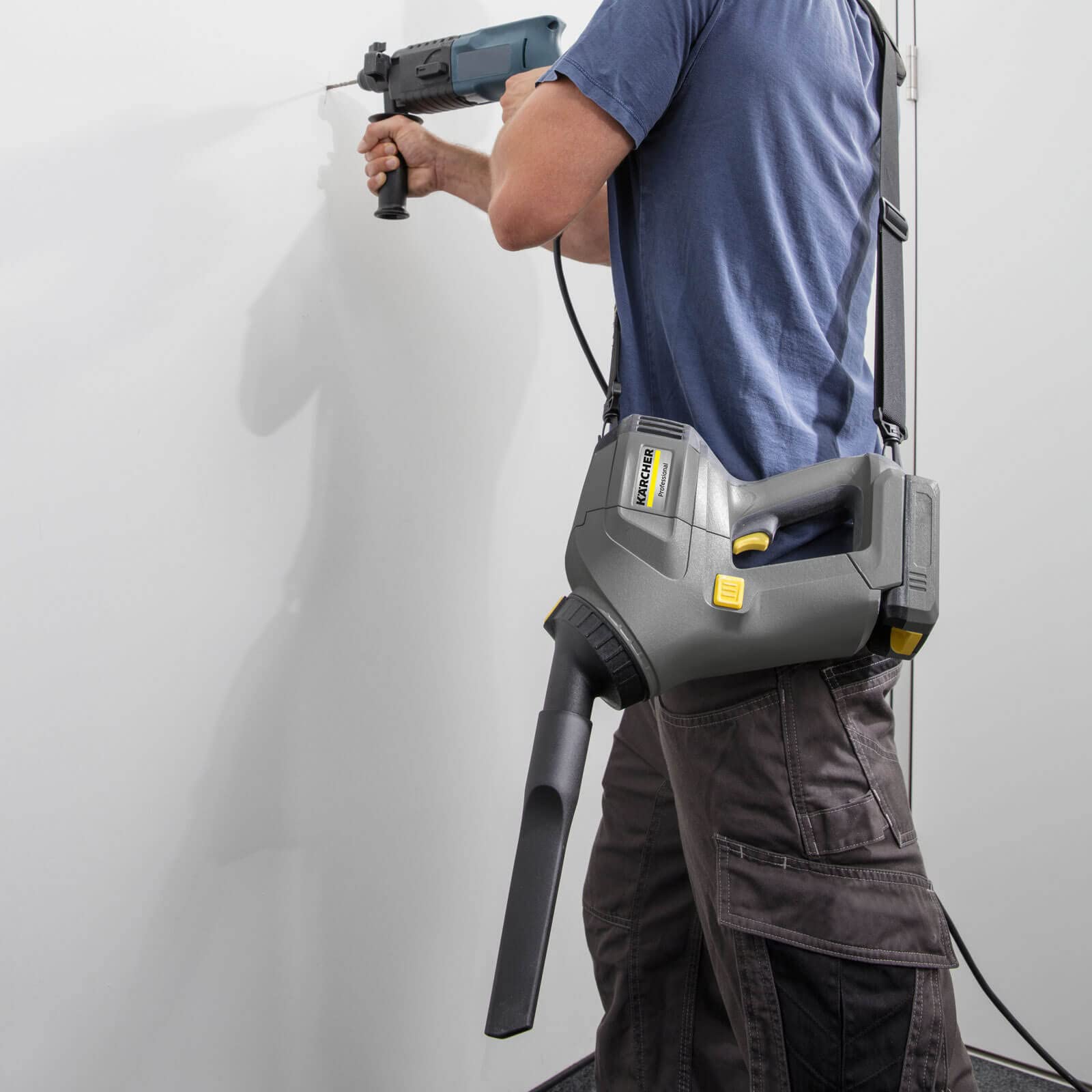 Kärcher Akku-Trockensauger HV 1/1 Bp Cs Professional, 70 dB, 0,9 l Behälter, Akkuleistung max. 100 m² und bis zu 29 min