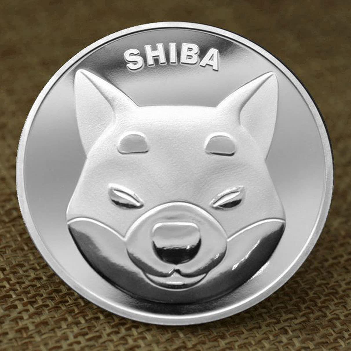 Amazon.co.jp: 柴SHIBトークンコイン、金属金メッキ物理的お土産Dogecoinコイン、柴犬CoiGold/シルバーメッキコインお土産、柴愛好家のためのギフト  (A-2pcs) : ファッション