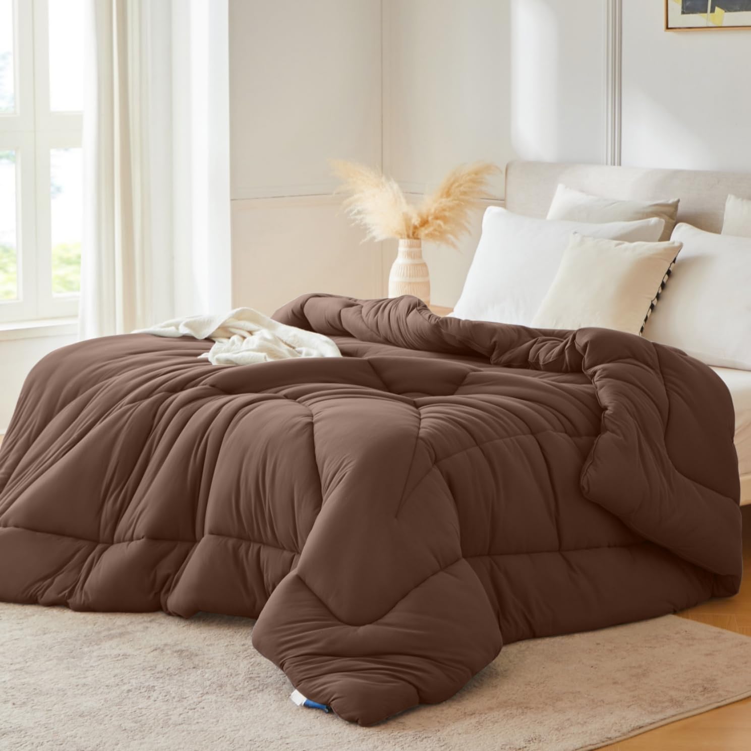 Down Alternative Comforter Queen Size,Soft Fluffy Duvet Insert for All Seasons,Lightweight Winter Bed Quilt,Skin Friendly,Brown,90"x90"