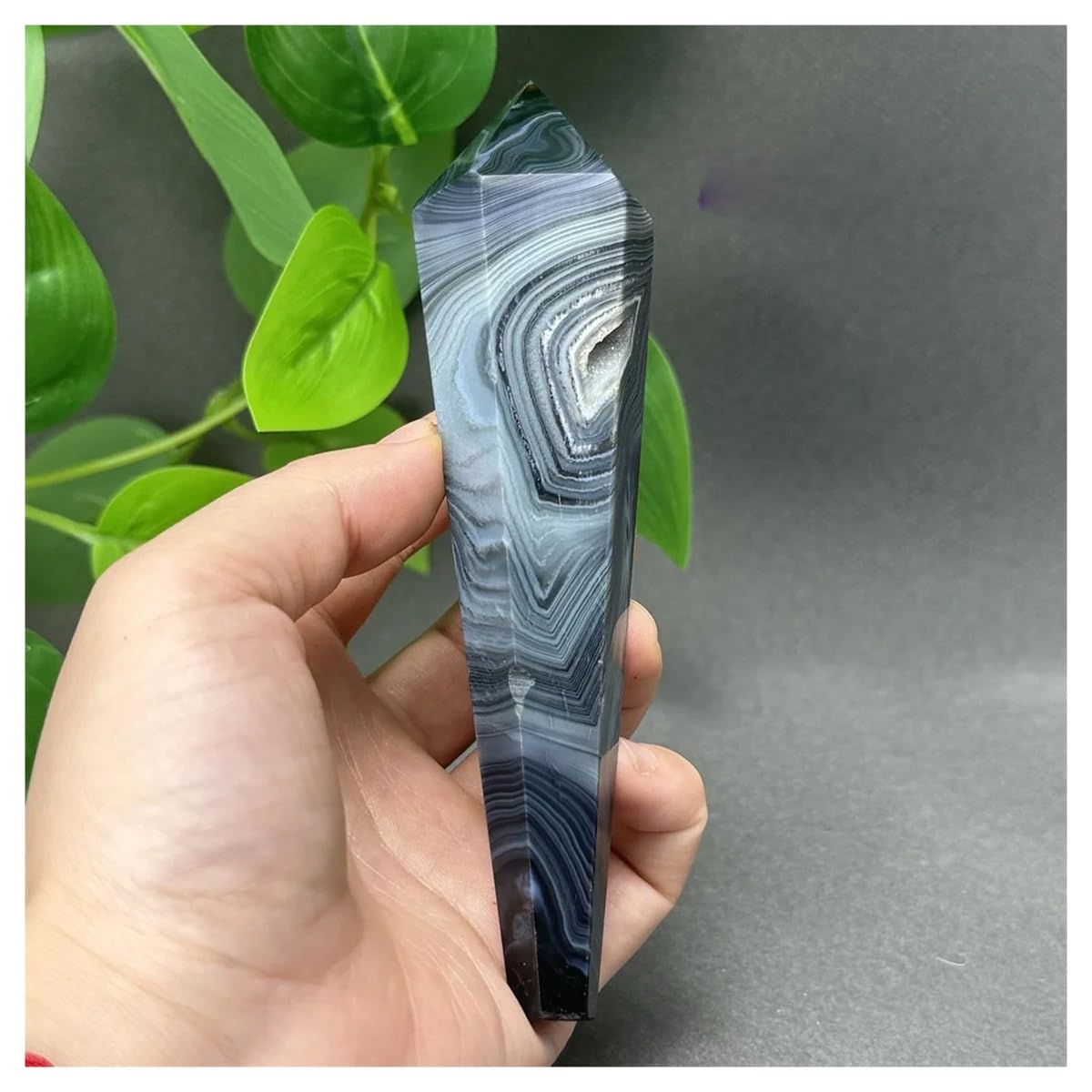 Piedra de cristal cetro en ónix negro natural tallado de 132mm con soporte