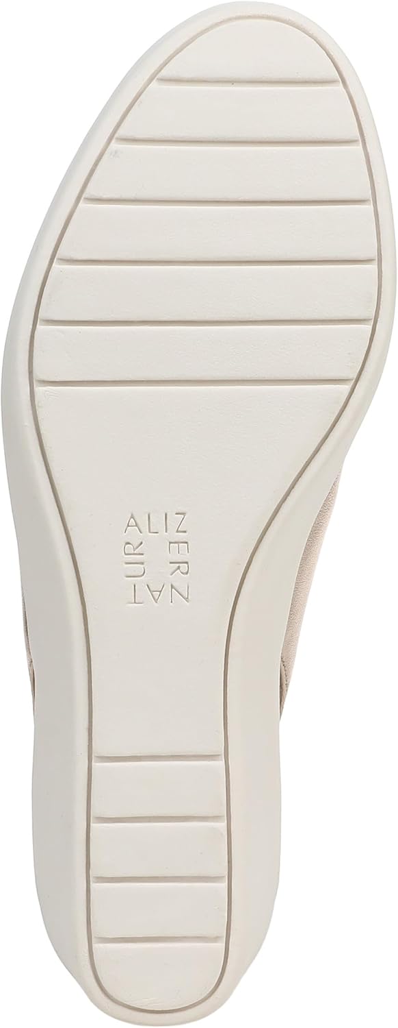 Naturalizer Womens Sutton Slingbacks - Image 4