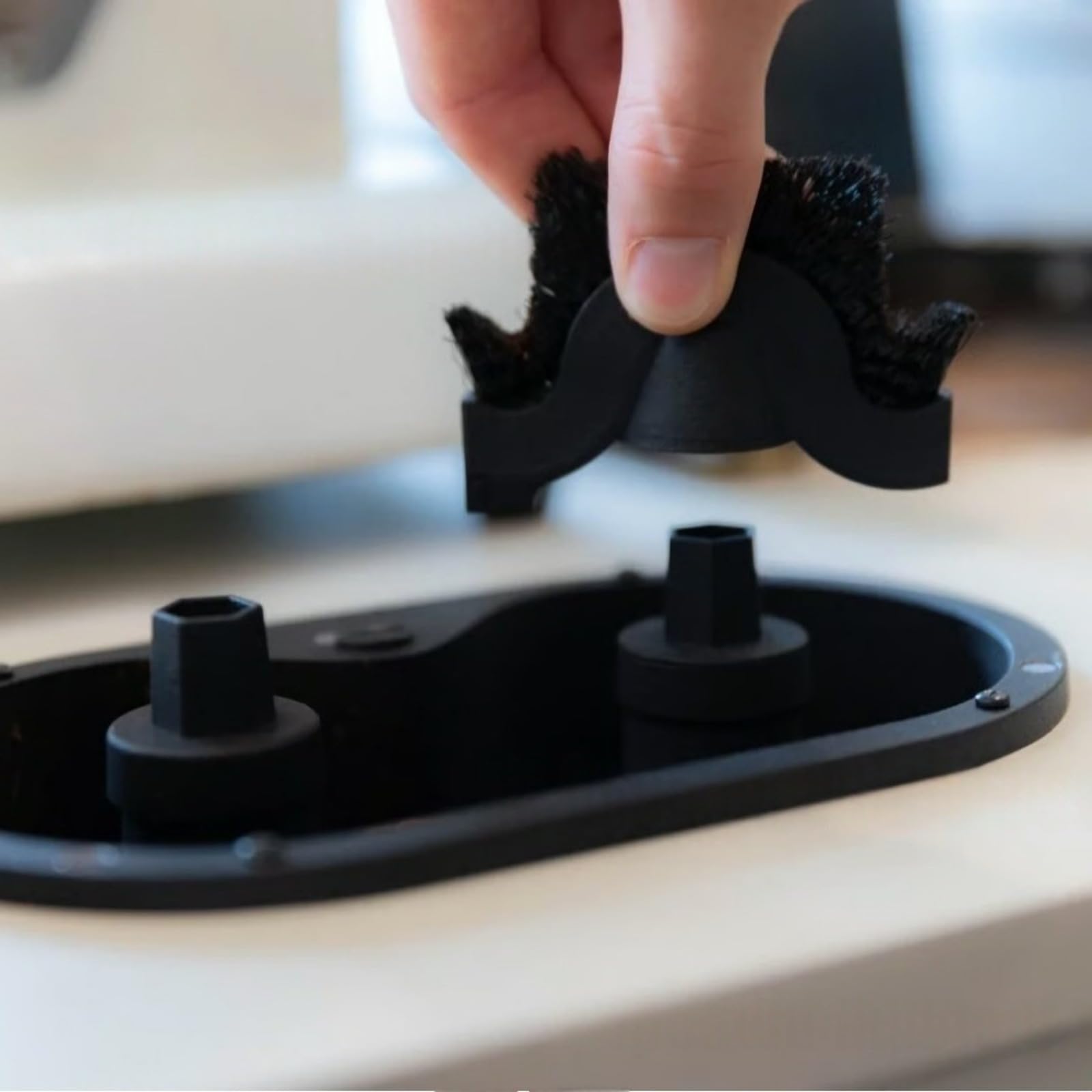 Kit Per La Pulizia Del Portafiltro Del Caffè, Pulitore Automatico Per Il Contenitore Dei Fondi, Supporto Per Pulitore Del Portafiltro Con Raccoglitore Dei Fondi E Spazzola Per La Pulizia,19*11*9.5cm