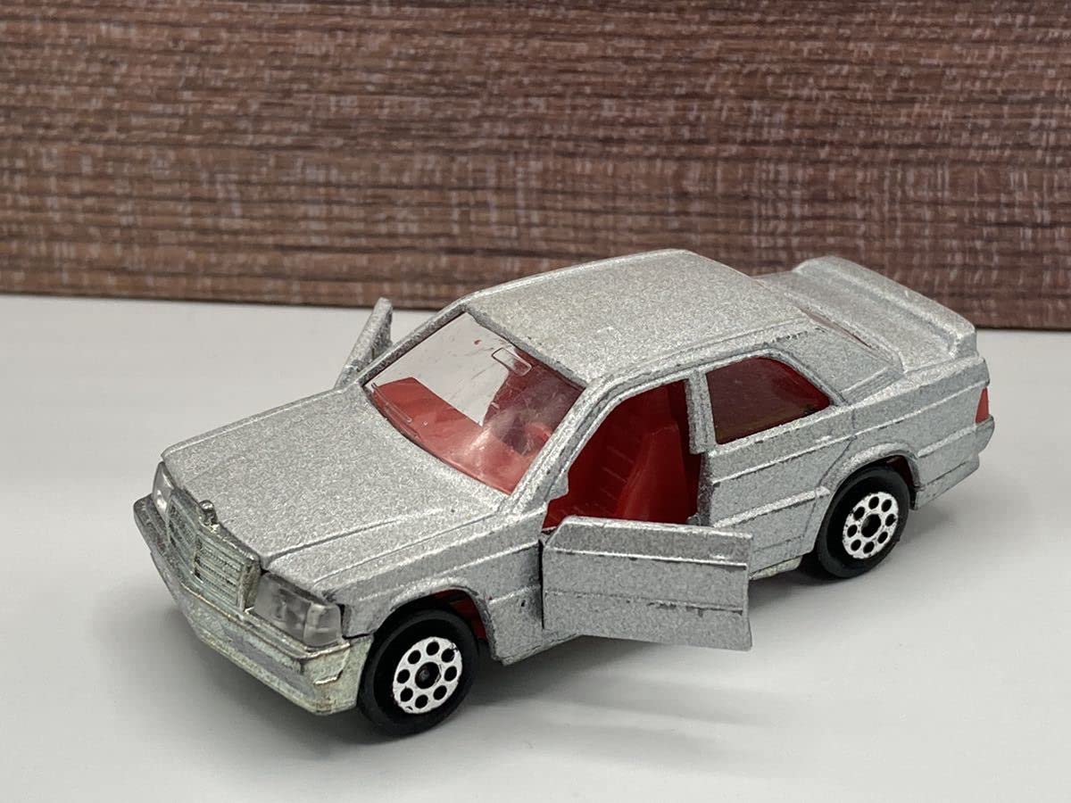 マジョレット　メルセデスベンツ　シルバーリムジン　ミニカー マジョレット メルセデス ベンツ リムジン ロング シルバー