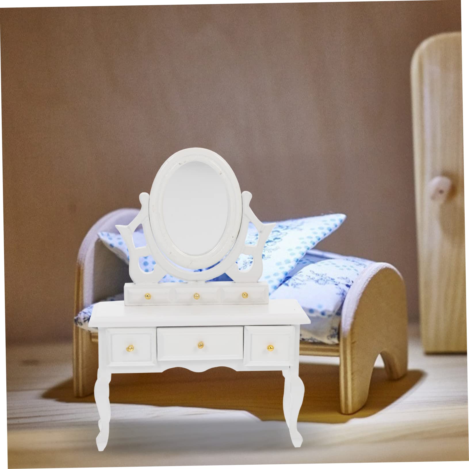 ミニチュア家具セット（ベッド・デスク・ドレッサー）