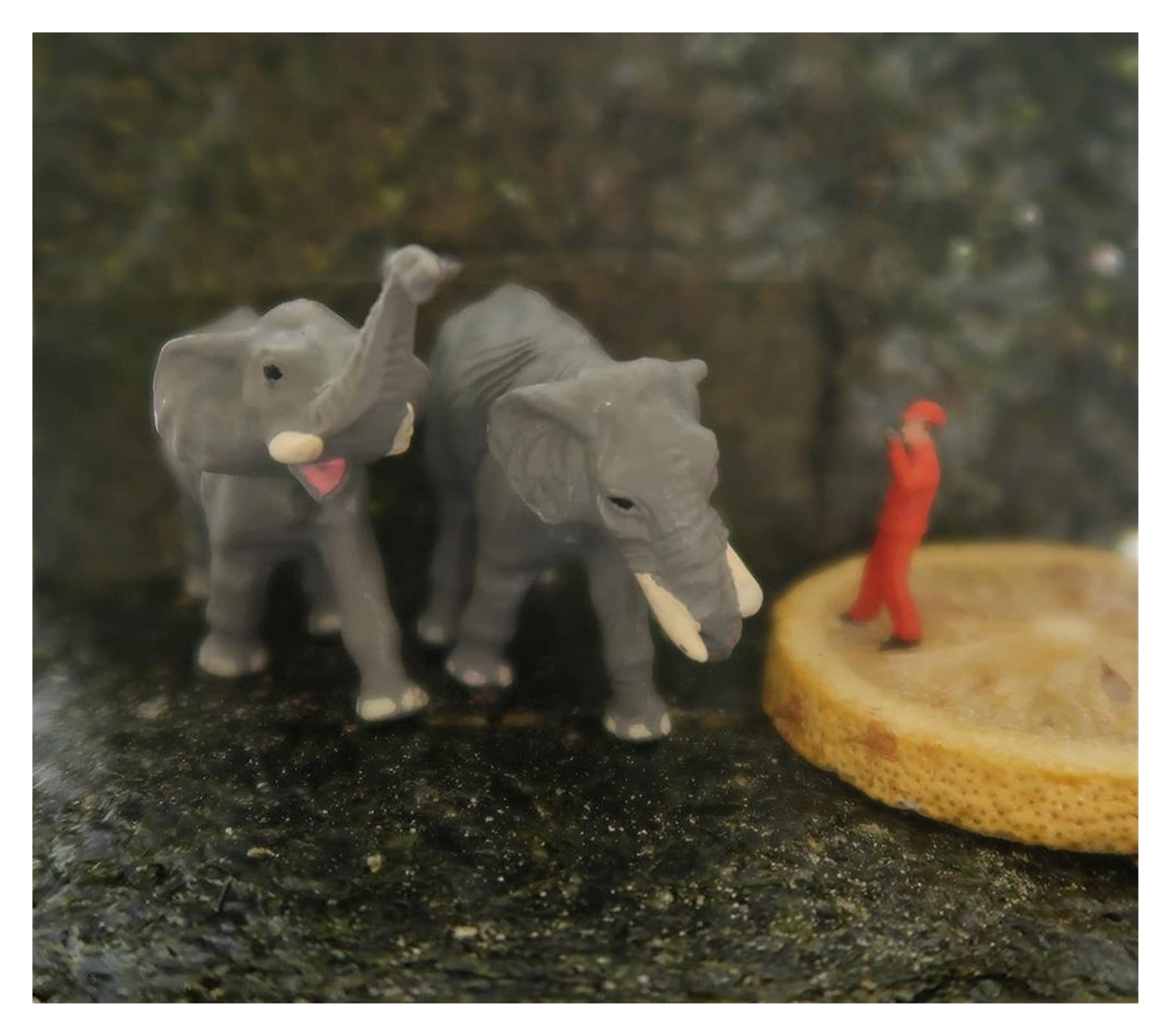 Miniaturas 1/87 modelo tren HO escala elefante y criador Diorama miniaturas figuras mesa de arena modelo escena macro fotografía accesorios (Color : 2PS elefantes)