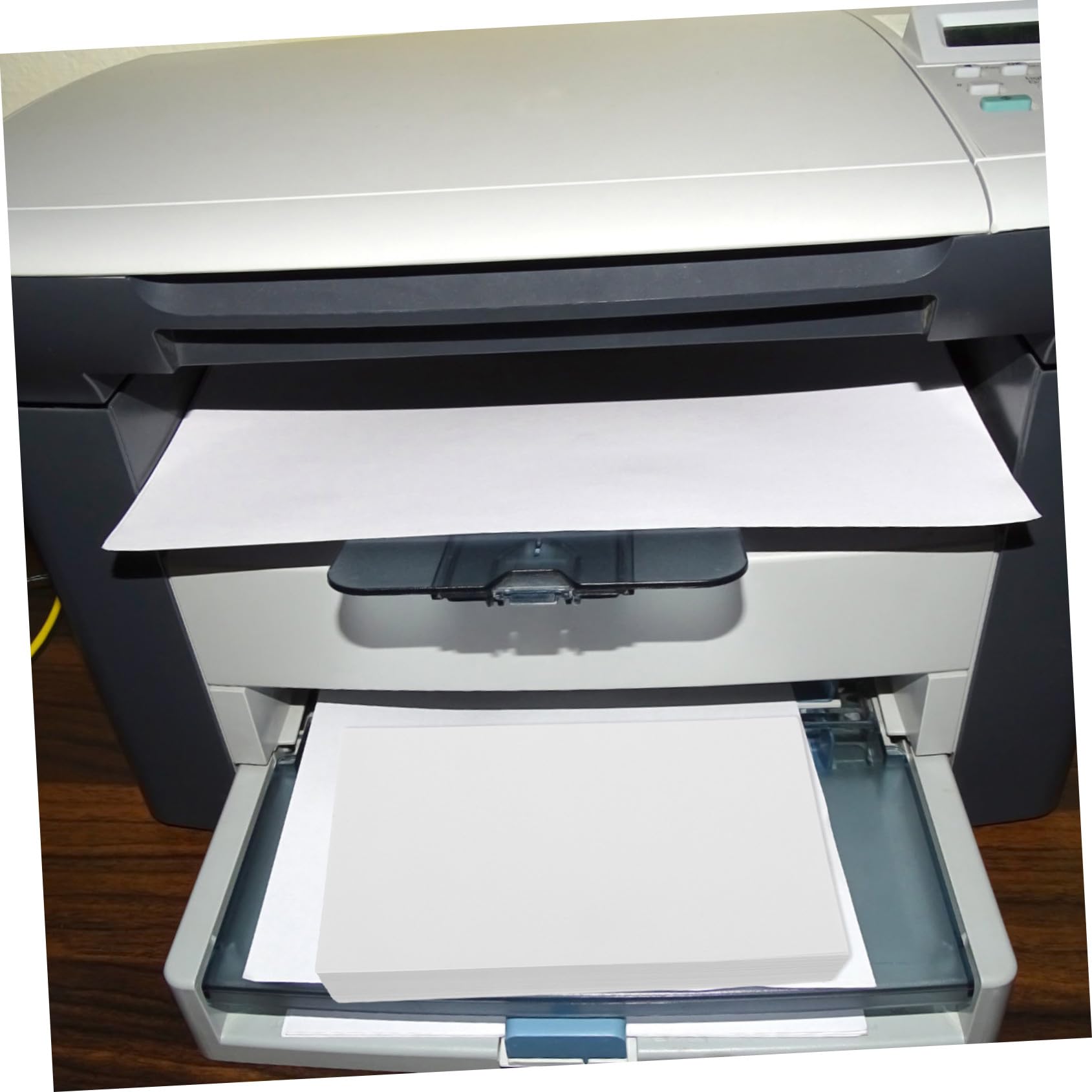MAGICLULU Weißes Multifunktions Druckerpapier Dickes Papier 500 Blatt zum Bedrucken und Basteln Reißfestes Selbstgemacht Leerpapier für Büro und Kreative Projekte