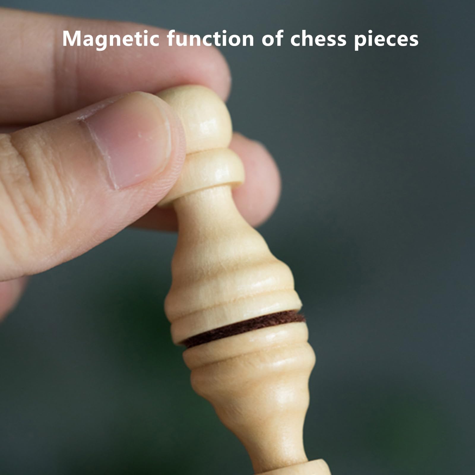 Scacchiera in Legno,11.4" Scacchiera Portatile con Slot di stoccaggio degli Scacchi,Facile da trasportare, Scacchiera Magnetica in Legno per i Principianti e Adulti(Size:15.9 * 15.9 * 0.9in)