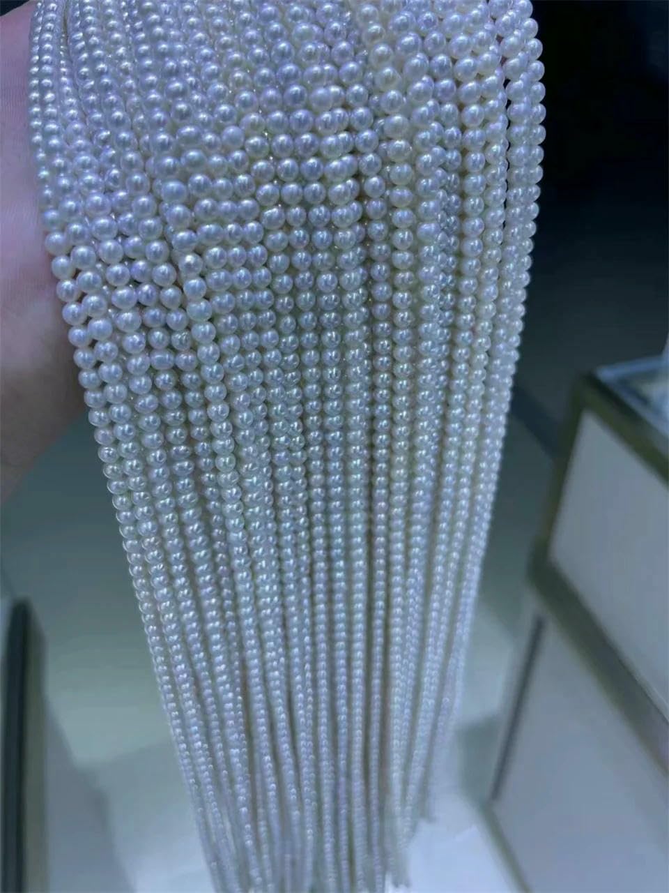 Perlas redondas cultivadas en agua dulce 100% naturales, finas, para pulseras, collares, pendientes y bisutería, 5A, redondas, blancas, 11-12 mm (1 tira)
