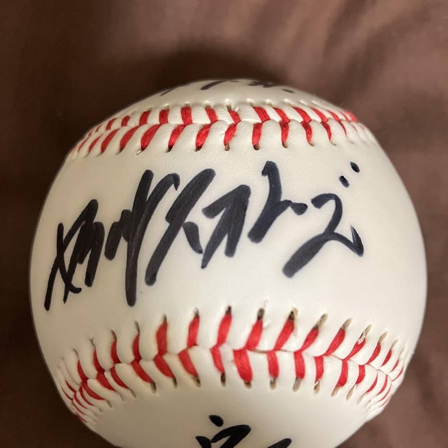 元ヤクルトスワローズ安田猛選手直筆サインボール Amazon.co.jp: 安田猛直筆サインボールヤクルトスワローズ