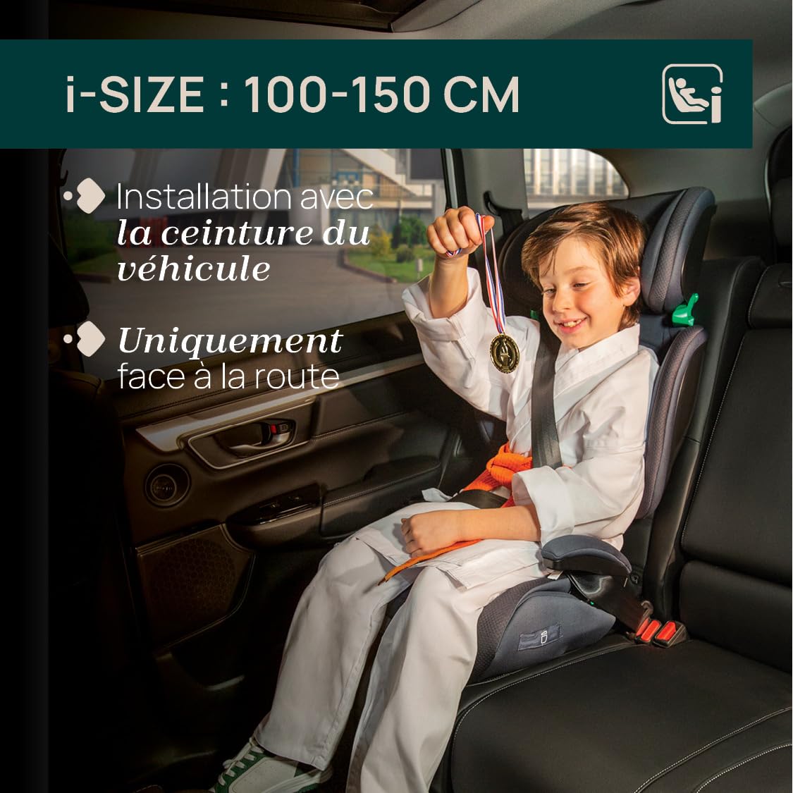 Chicco, Quizy i-Size, siège auto pour enfant 3-12 ans (100-150 cm), facile à installer avec le système Isofix, inclinable, réglable en hauteur, avec accoudoirs rembourrés et assise confortable, Bleu