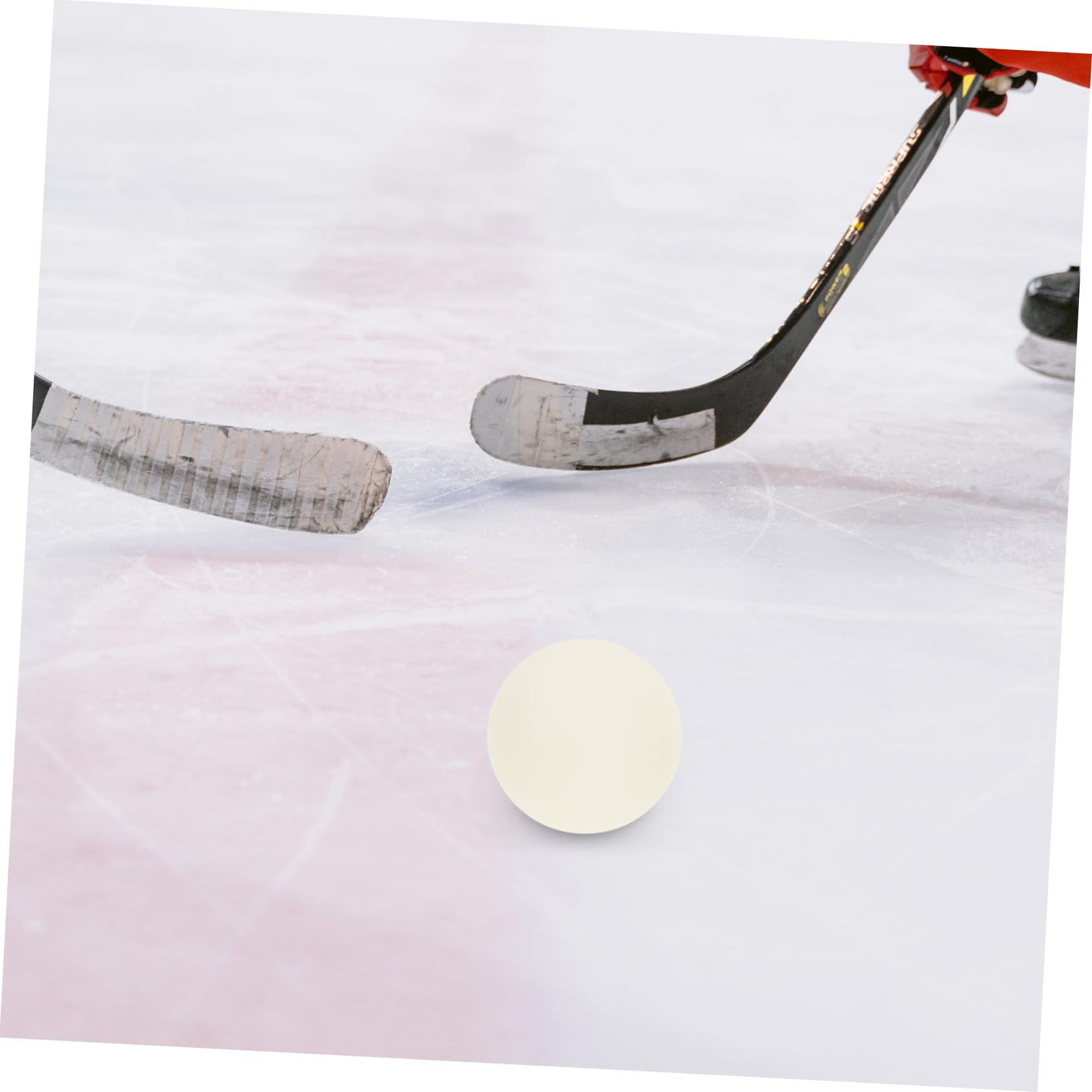 GAROZATION Outdoor Hockey Accessories: 2 Pack Glow-in-The-Dark PVC for Ice and Street Hockey
