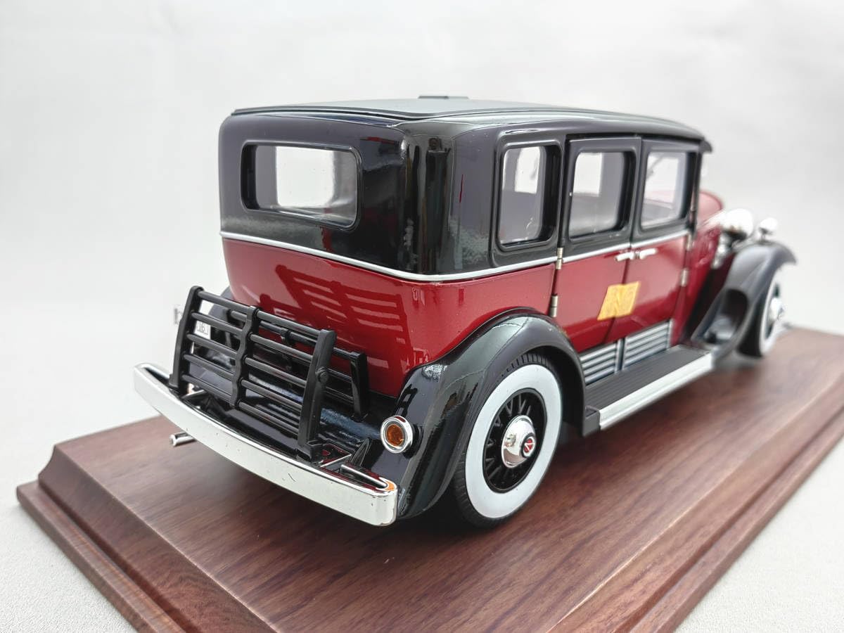 Amazon | 1/18 キャデラック V16 1930 | ミニカー・ダイキャスト