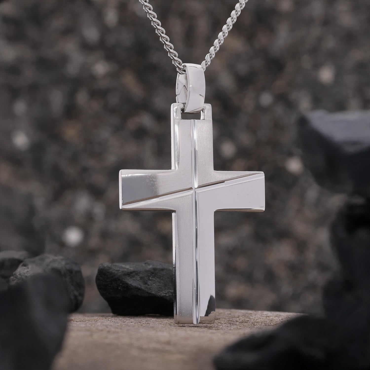 trendor Herren-Halskette Mit Kreuz 925 Silber Rhodiniert 28408 | zeitloses Schmuckstück für Männer, modisches Accessoire
